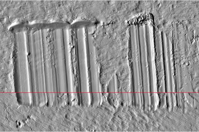 Splitted comparison of silicone castings. image
